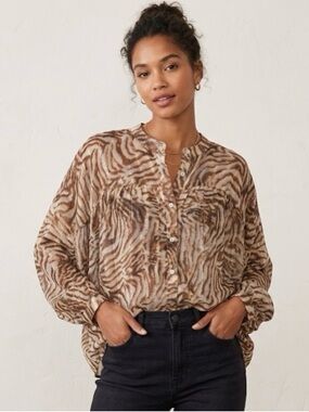 Eesome Zebra Metallic Button Down Blouse